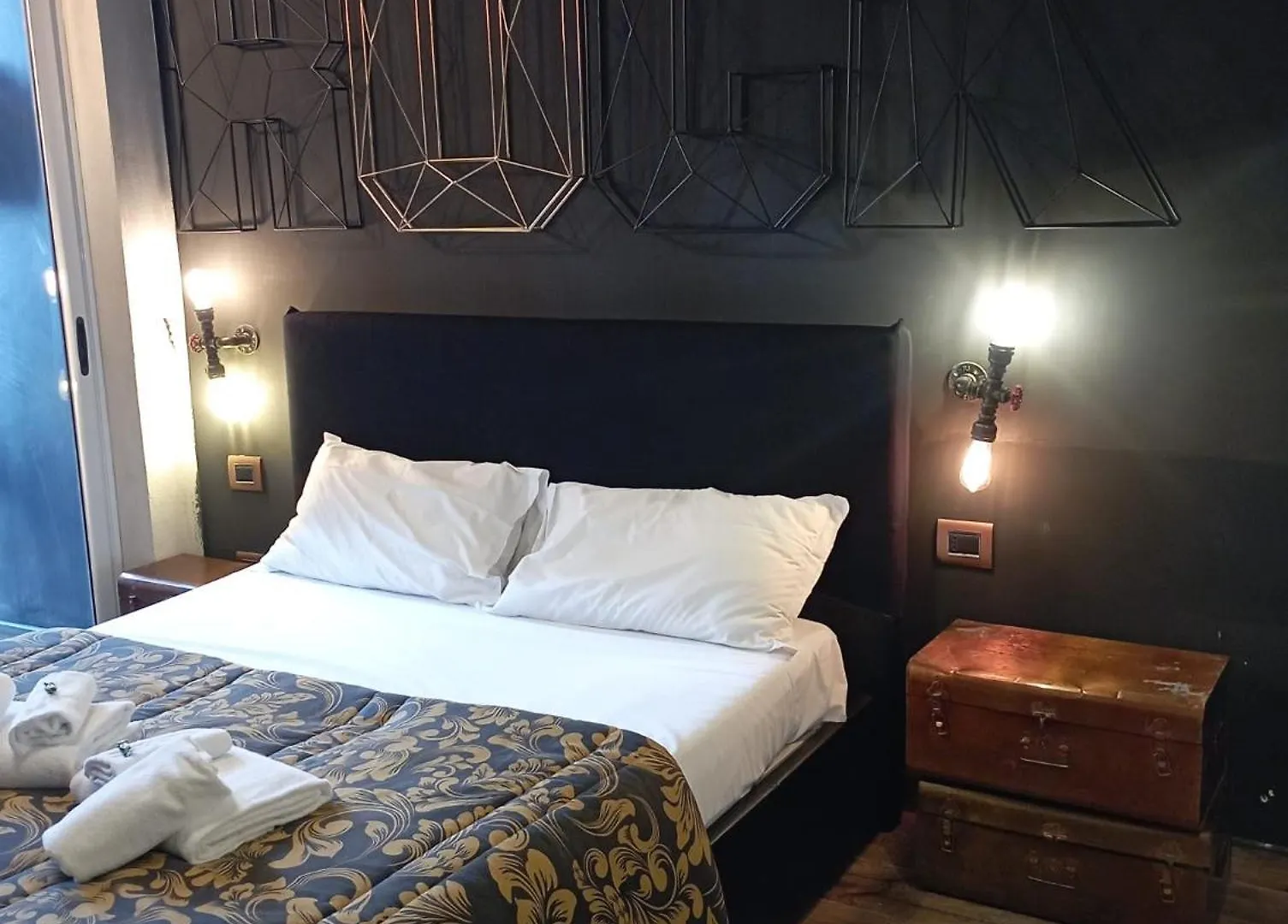 Apartment Maddox Muni By Babylon Stay Naples